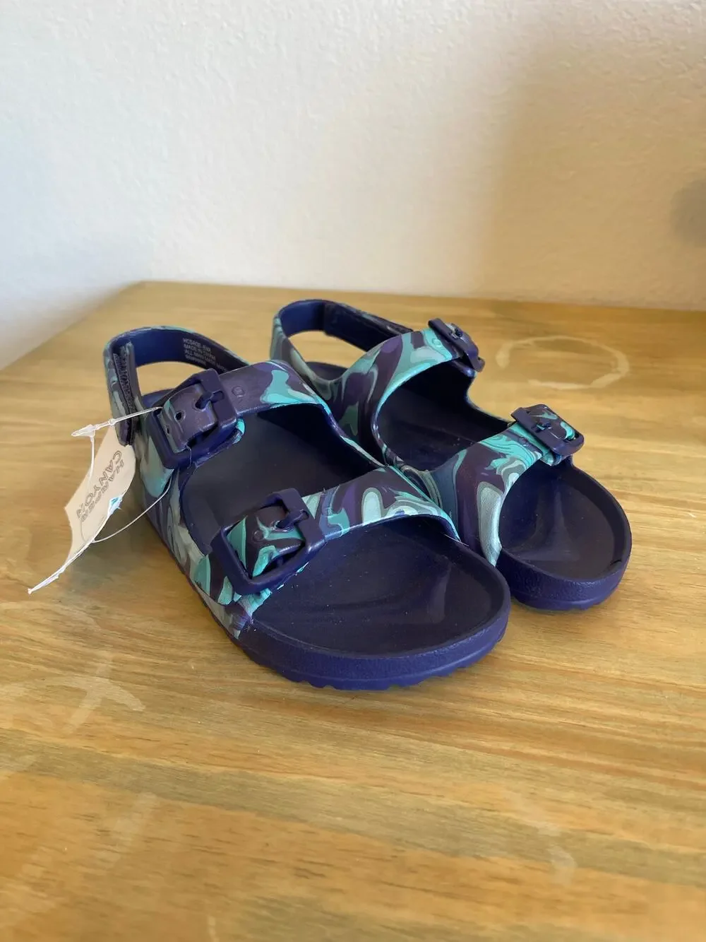 NWT Harper Canyon Eva Blue Marbled Rubber Strappy Sandla Little Kids 9